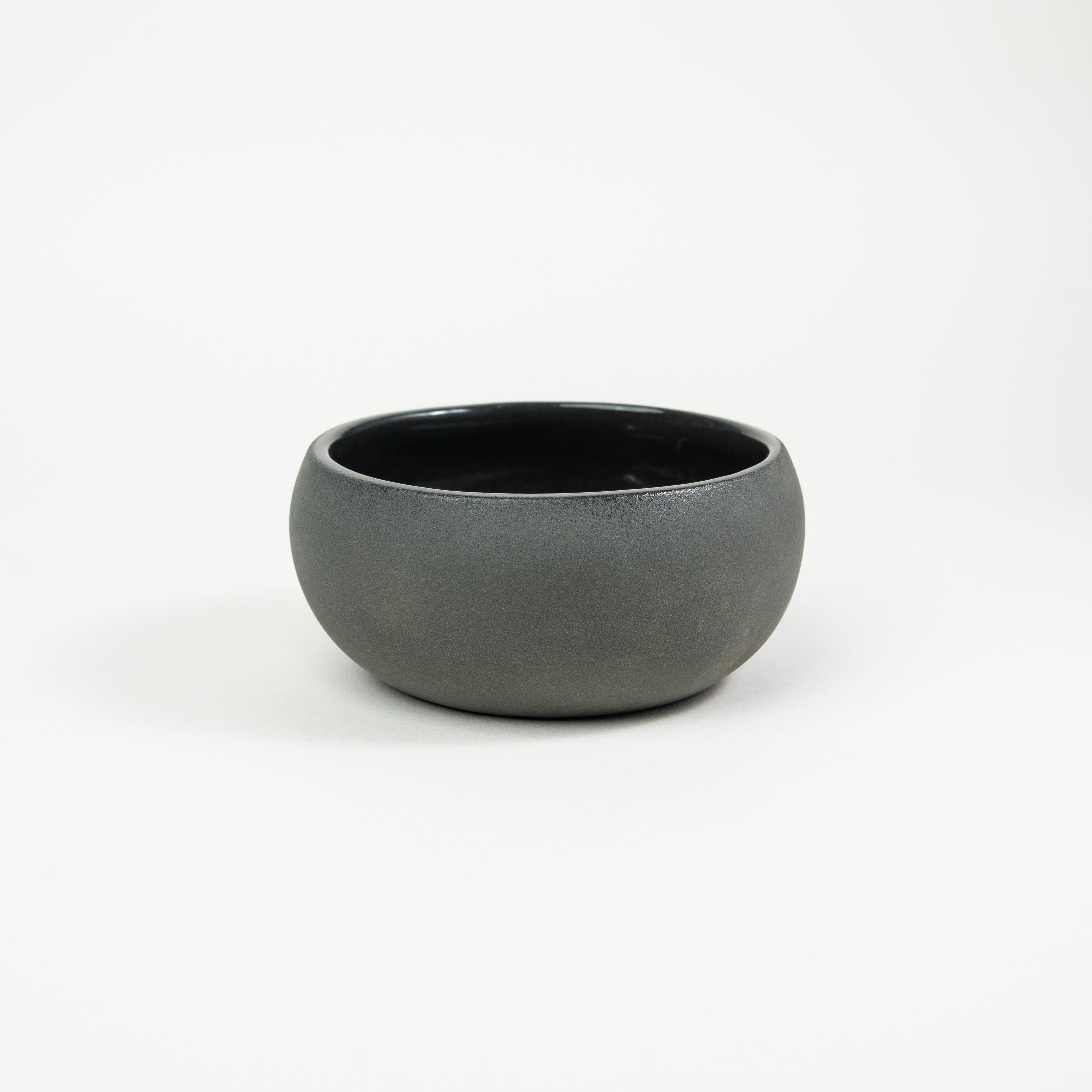 LB-CCR-DNR-BW-CR-S01-001-BK