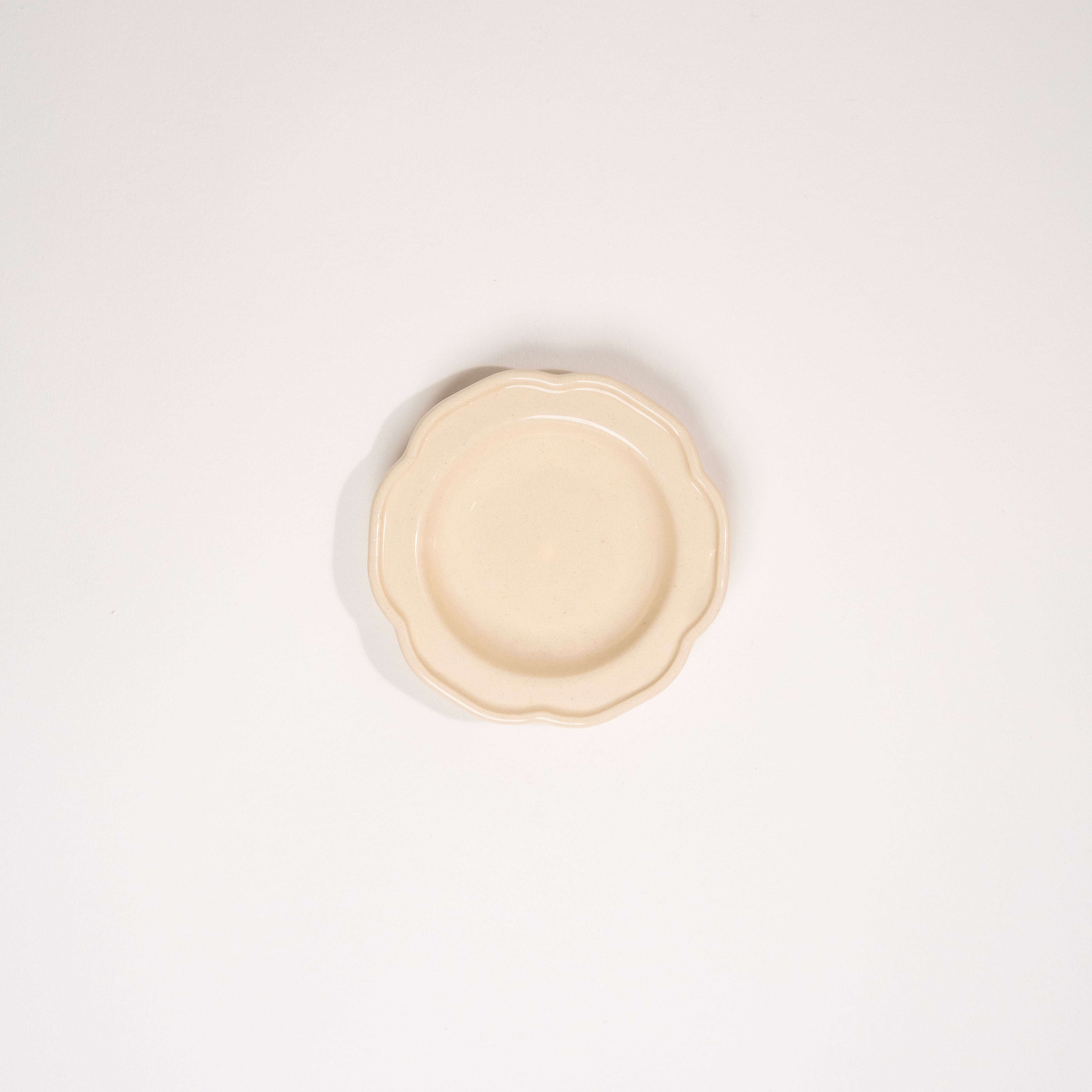 LB-BXT-SRV-BD-CR-S01-002-WH
